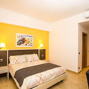 Trastevere's Friends Bed & Breakfast Rome